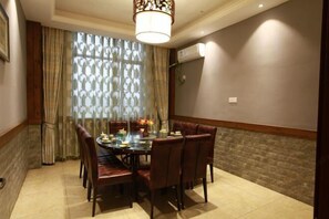 Restaurant - TianchengBusinessHotel (Luxi)