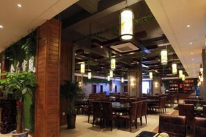 Unclassified image, 3 of 29, button - TianchengBusinessHotel (Luxi)