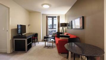 Basic Apartment | Living area | TV