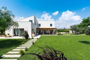 Exterior - Villa Giordana with private swimming pool, Sicily (Avola)