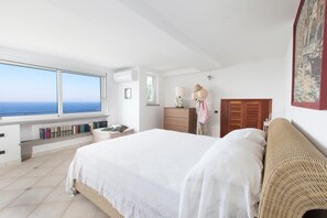 5 bedrooms, iron/ironing board, travel crib, WiFi - Villa Albi with communal pool, Sorrento (Massa Lubrense)
