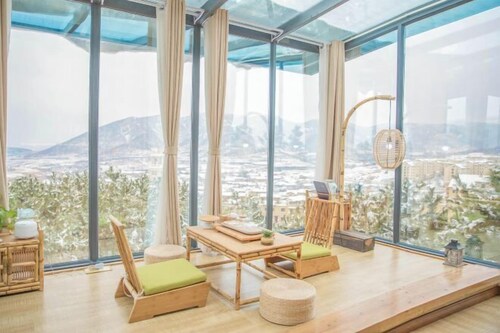 Qingdao Tiantai Mountain le'ai Hot Spring Art Hotel