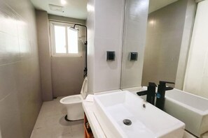 Room - Yajiada Business Hotel (Tongren Railway Station Jinmatou) (Tongren)