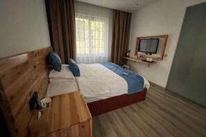 Room - Yajiada Business Hotel (Tongren Railway Station Jinmatou) (Tongren)