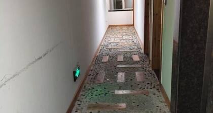 Yajiada Business Hotel (Tongren Railway Station Jinmatou)