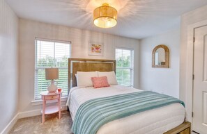 2 chambres, fer et planche à repasser, Wi-Fi gratuit, draps fournis