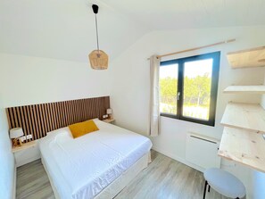 2 sovrum, strykjärn/strykbräda, wi-fi och sängkläder