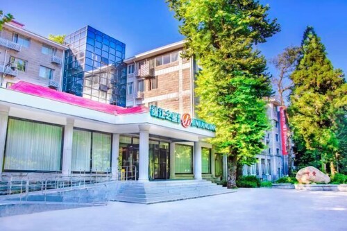 Jinjiang Inn Select (Lushan Scenic Area Xiangshan Road Yunzhong)
