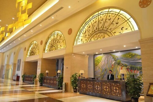 Island International Hotel