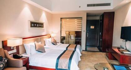 Island International Hotel