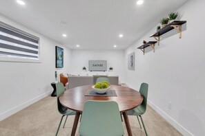 Interior - `Safari` Renovated & Upgraded 2 Bed Lower Suite (Calgary)