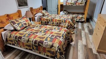 1 bedroom, premium bedding, pillowtop beds, individually decorated