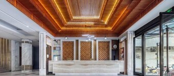 Wanning Kailunle Business Hotel (City Center)