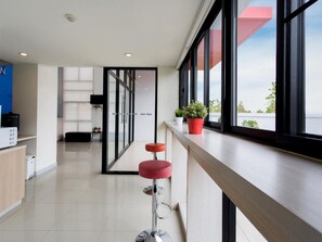 Interior - Hop Inn Rangsit (Rangsit)