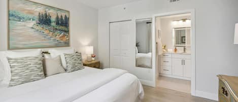 2 bedrooms, desk, free WiFi, bed sheets