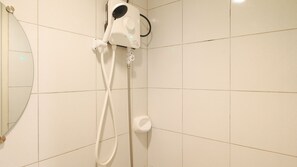 Nicht klassifiziertes Bild, 3 von 13, Schaltfläche