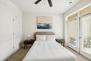 Individually decorated, individually furnished, iron/ironing board - Kasa Village District Raleigh (Raleigh)