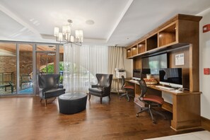 Business centre - Kasa Village District Raleigh (Raleigh)