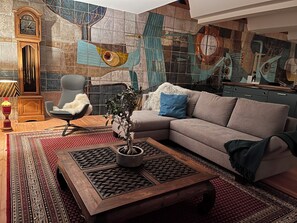 TV, table tennis, books - Graceland in the Black Forest (Fischerbach)
