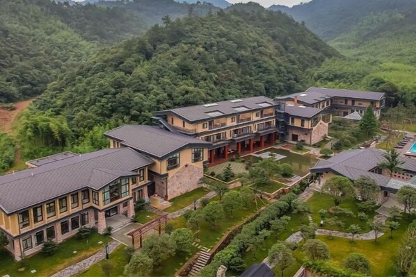 Exterior - Moganshan Liangshe Health Resort Hotel (Deqing)