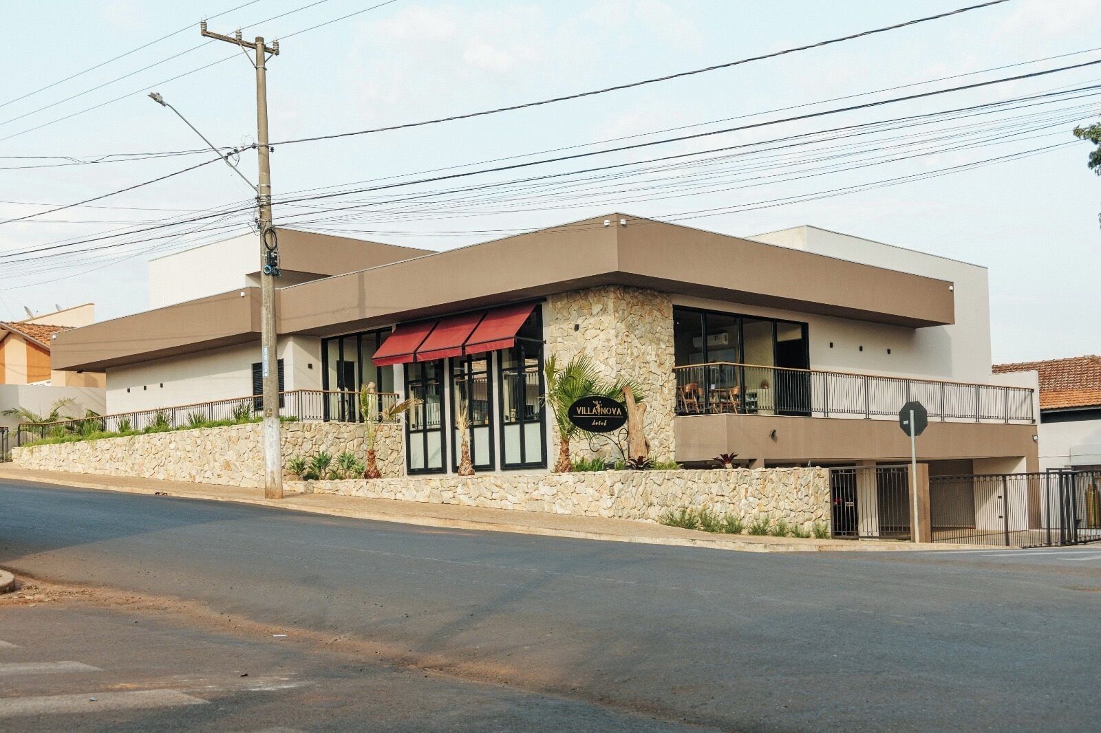 Fachada da propriedade