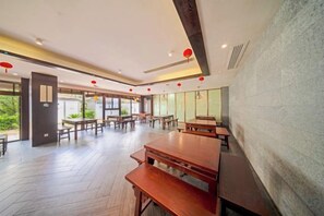 用餐