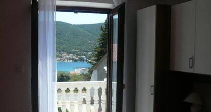 Villa Sofija, Bed and Breakfast 300 Meter zum Strand mit Eigenem Parkplatz