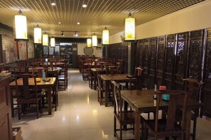 تناول الطعام