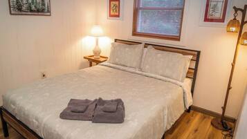 3 chambres, fer et planche Ă repasser, Wi-Fi gratuit, draps fournis