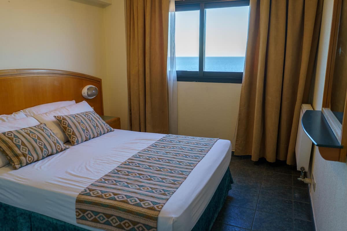 1 bedroom, in-room safe, free cribs/infant beds, free WiFi