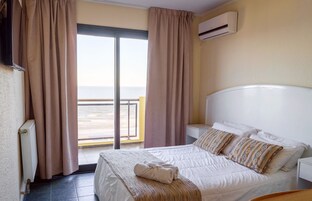 客房内保险箱、免费婴儿床、免费 WiFi、床单