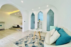 Room - Hotel Du Temps Perdu (Dali)