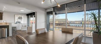 The Bagnell Balcony Suite C