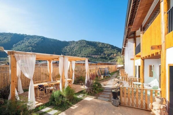 บริเวณภายนอก