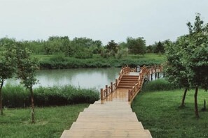 Property grounds - Zhangye Yitu express apartment (Zhangye)