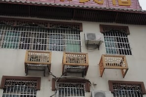 Unclassified image, 3 of 5, button - Yuyuan Homestay (Yuguan Nanhuasi Branch) (Shaoguan)