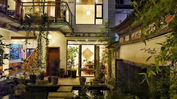 Ngoại thất