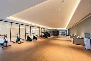 Gym - Freely Hover Golden Shuitai Hot Spring Town (Xinxing)