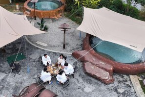 Outdoor dining - Freely Hover Golden Shuitai Hot Spring Town (Xinxing)