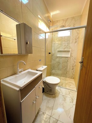 Superior Double Room, 1 Double Bed | Bathroom | Hair dryer - Pousada Mel e Mar (Penha)