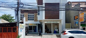 Leonila S Travellers Inn