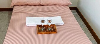 Leonila S Travellers Inn