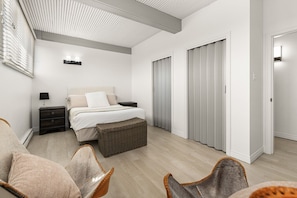 3 soverom, strykejern/-brett, reiseseng for barn og wi-fi (inkludert)