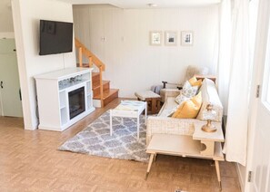 Fernseher, Kamin