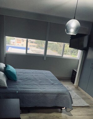 3 chambres, bureau, fer et planche à repasser, Wi-Fi gratuit