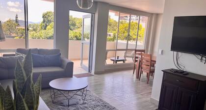 Av Masferrer best location in colonia Escalon, big and modern