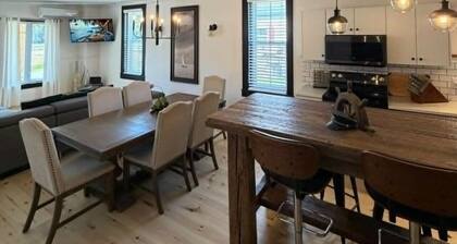 2 bedroom home, Sleeps 6