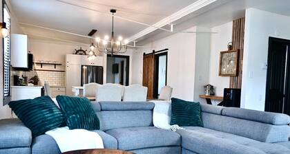 2 bedroom home, Sleeps 6