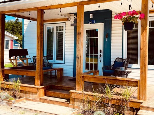 2 bedroom home, Sleeps 6