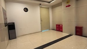 Gambar tidak terklasifikasi, 4 dari 34, tombol